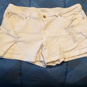 Time and Tru white denim shorts